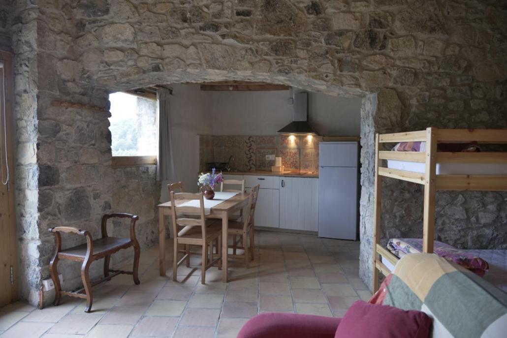 Auberge de jeunesse Mas Rural El Negre à Ogassa Extérieur photo