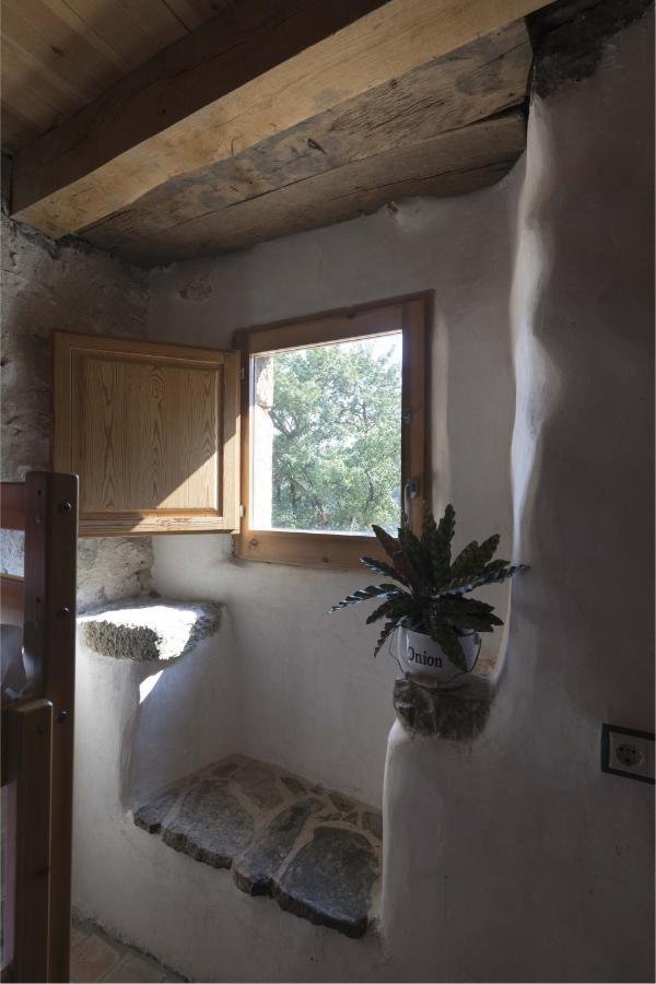 Auberge de jeunesse Mas Rural El Negre à Ogassa Extérieur photo