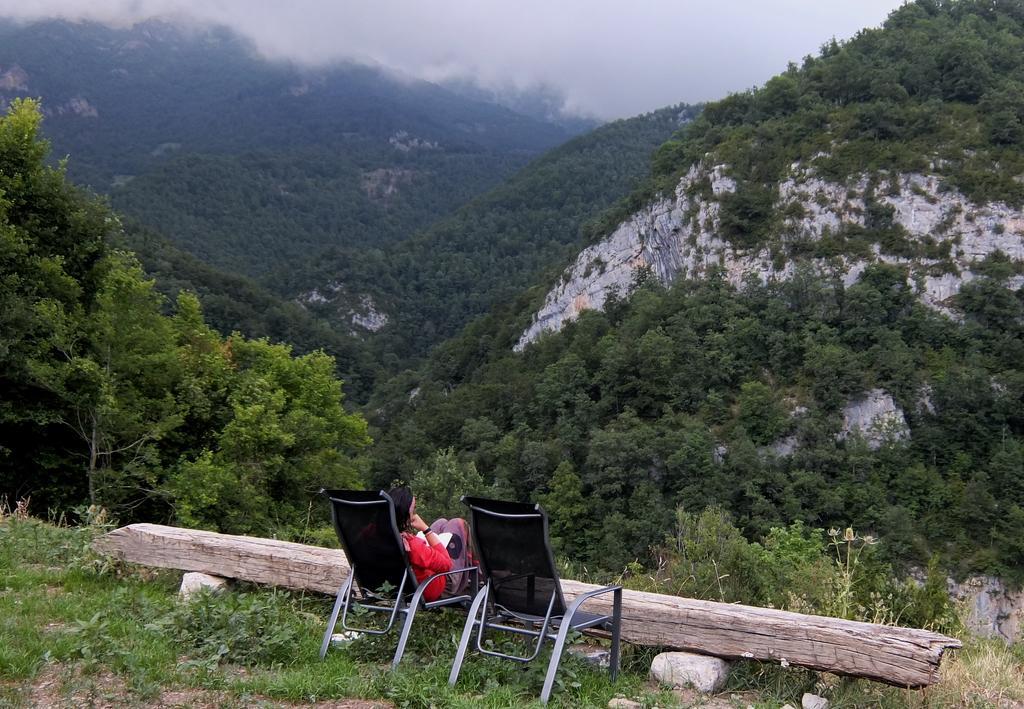 Auberge de jeunesse Mas Rural El Negre à Ogassa Extérieur photo