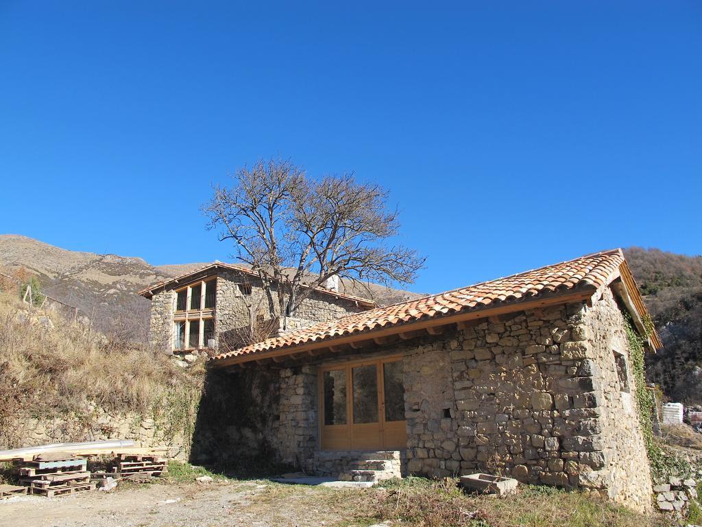 Auberge de jeunesse Mas Rural El Negre à Ogassa Extérieur photo